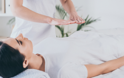 What to Wear for Reiki (and How to Prepare for a Session or Class)